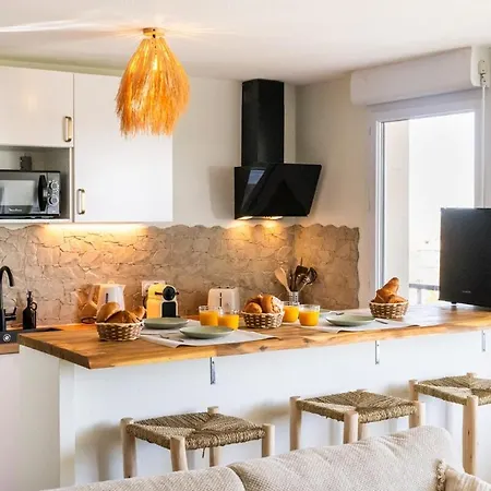 Le Cocon Balinais Jacuzzi, Sauna, Piscine Апартаменты *