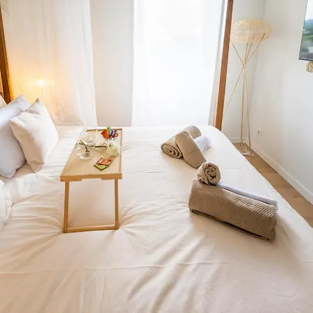 Le Cocon Balinais Jacuzzi, Sauna, Piscine Апартаменты *