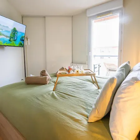 Le Cocon Balinais Jacuzzi, Sauna, Piscine Cugnaux