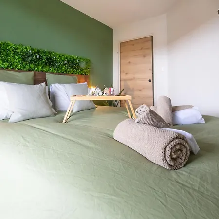 Le Cocon Balinais Jacuzzi, Sauna, Piscine Cugnaux