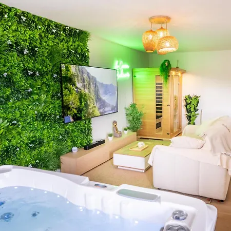 Le Cocon Balinais Jacuzzi, Sauna, Piscine Апартаменты