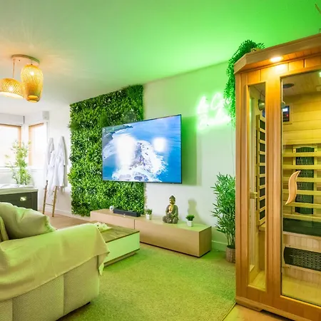 Le Cocon Balinais Jacuzzi, Sauna, Piscine